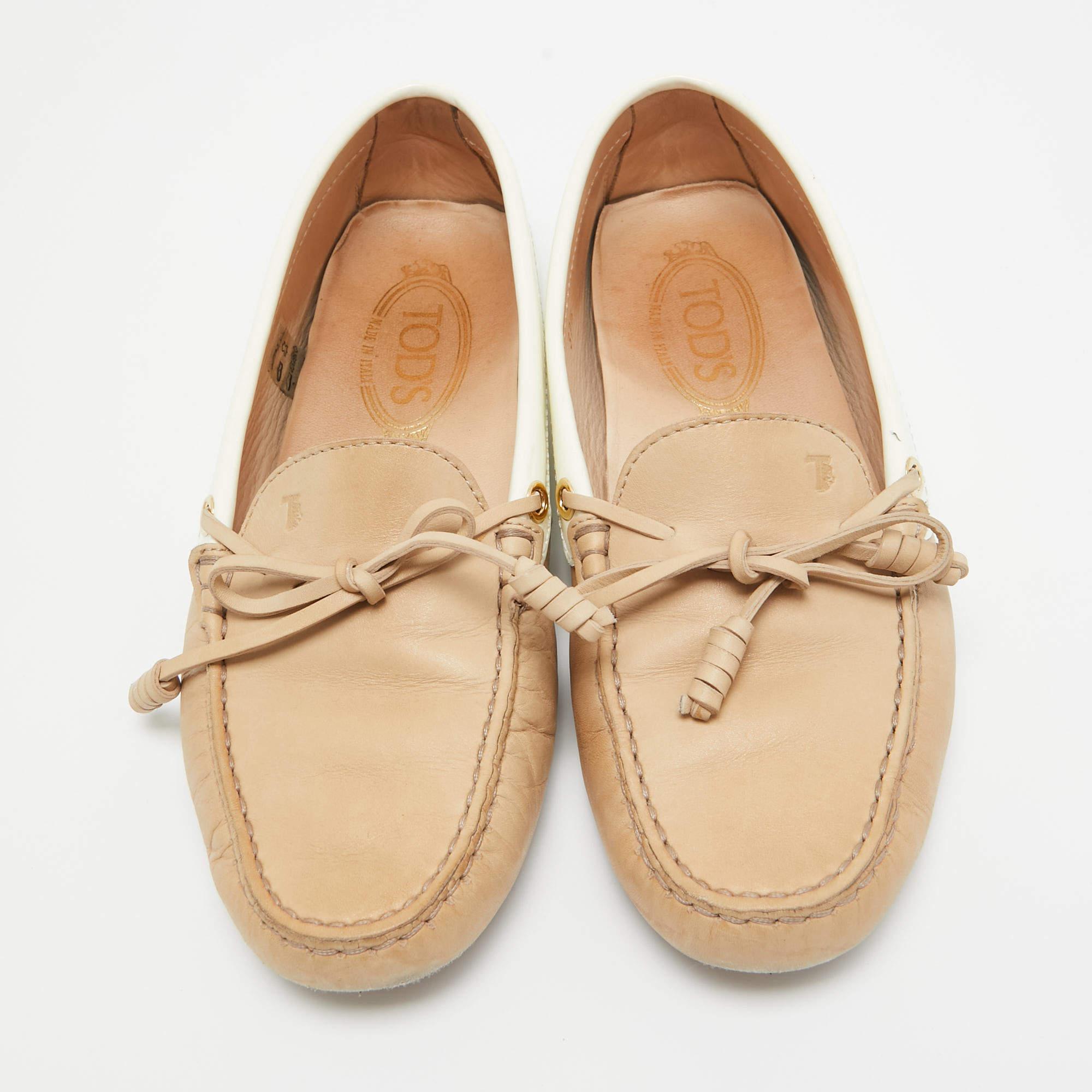 Beige Tod's Brown/White Patent and Nubuck Slip On Loafers Size 37.5 For Sale