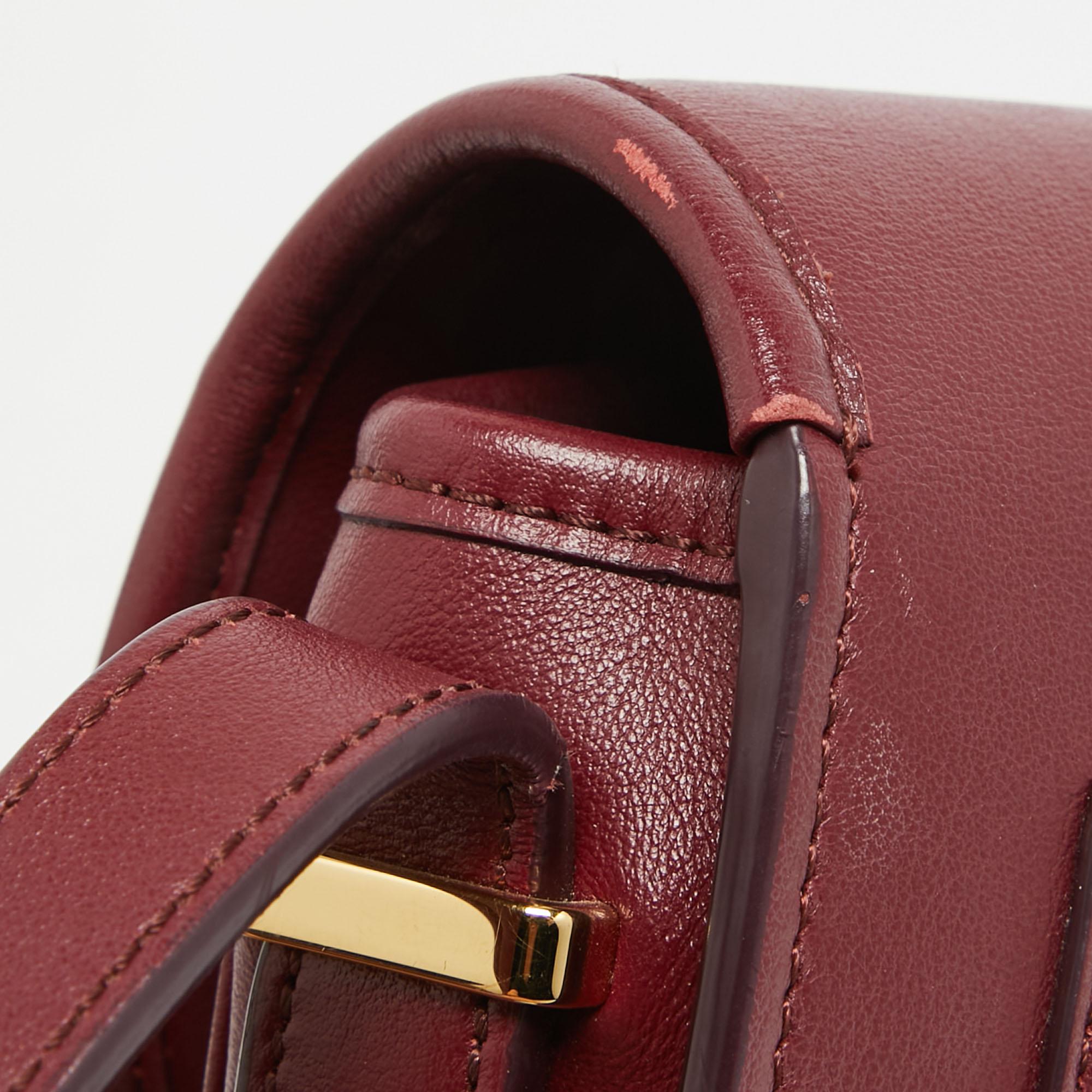 Tod's Burgundy Leather and Suede Toggle Flap Crossbody Bag For Sale 3