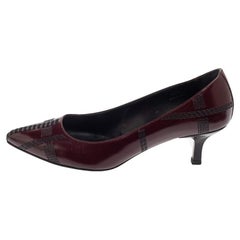 Tod
s Burgundy Leather Embroidered Pointed Toe Pumps Size 38.5