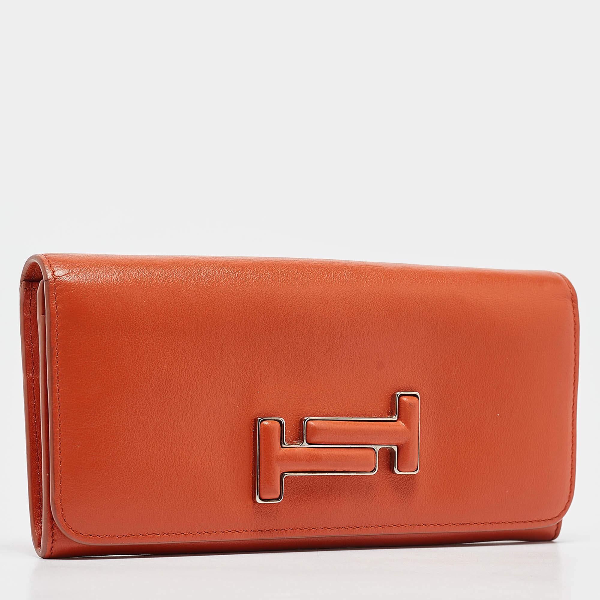 Women's Tod's Burnt Orange Leather Flap Continental Wallet