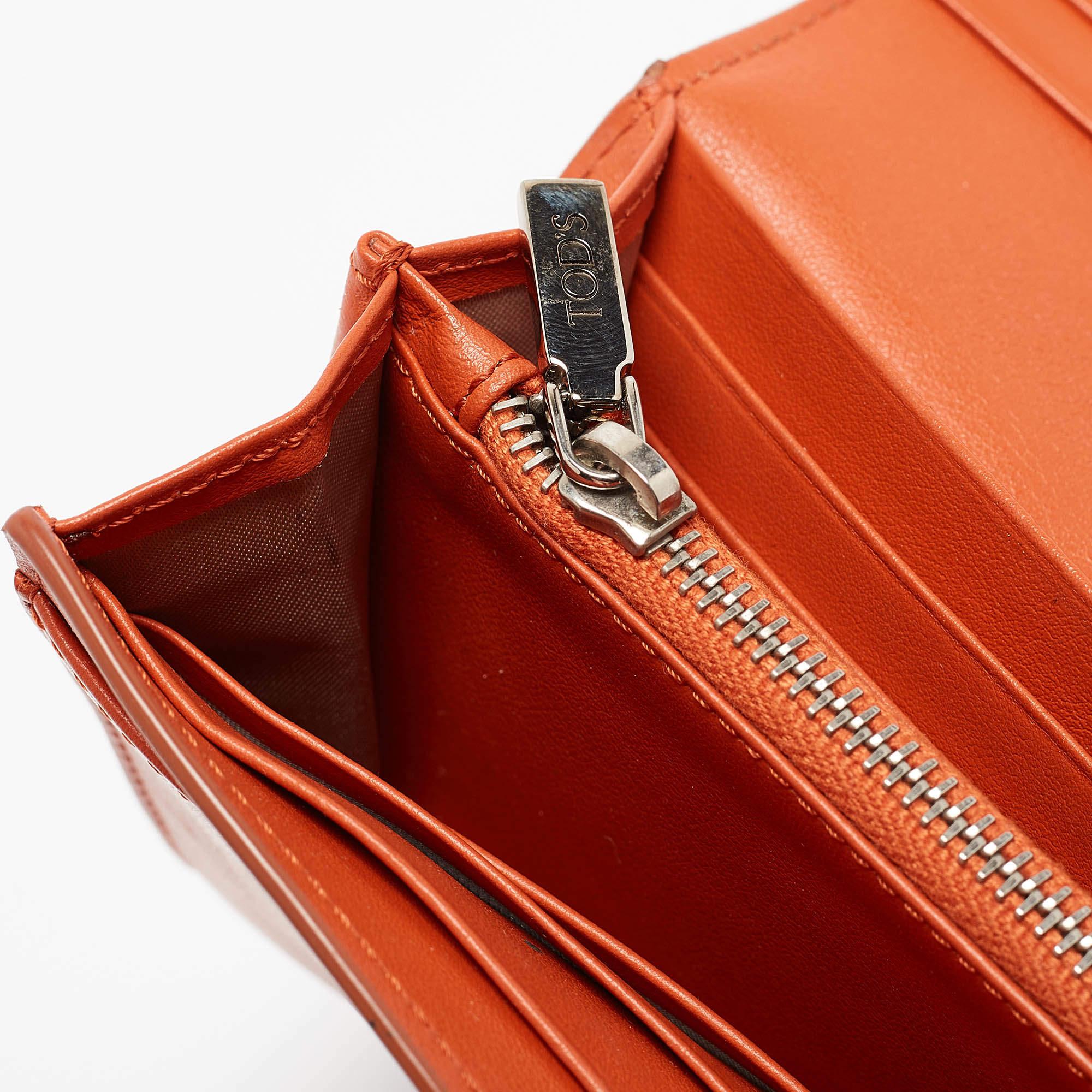 Tod's Burnt Orange Leather Flap Continental Wallet 5