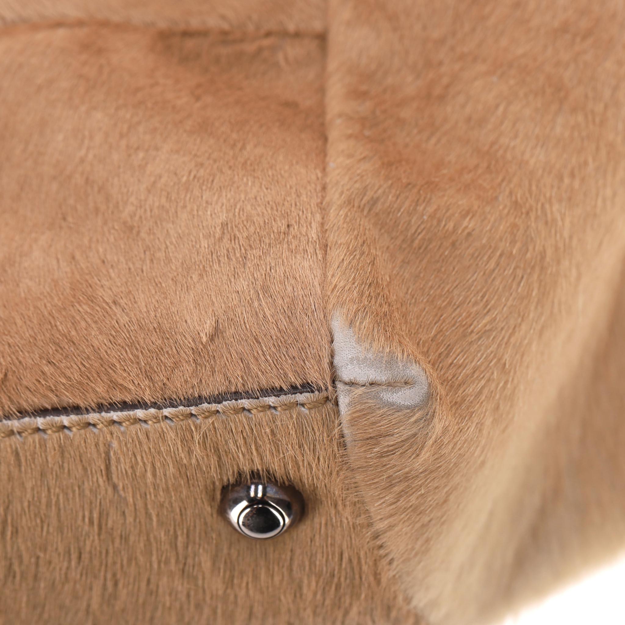 Tod's - Sac patchwork en poils de veau en vente 10