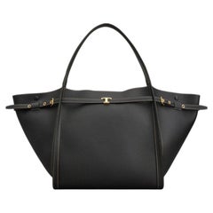 Tod'S Calfskin Leather Tote Bag — Black