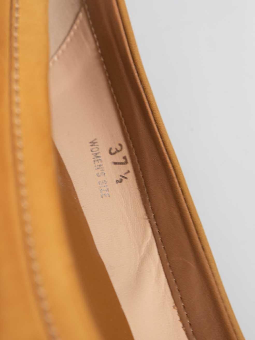 Tod's Camel Leather Kitten Pumps Size IT 37.5 For Sale 1