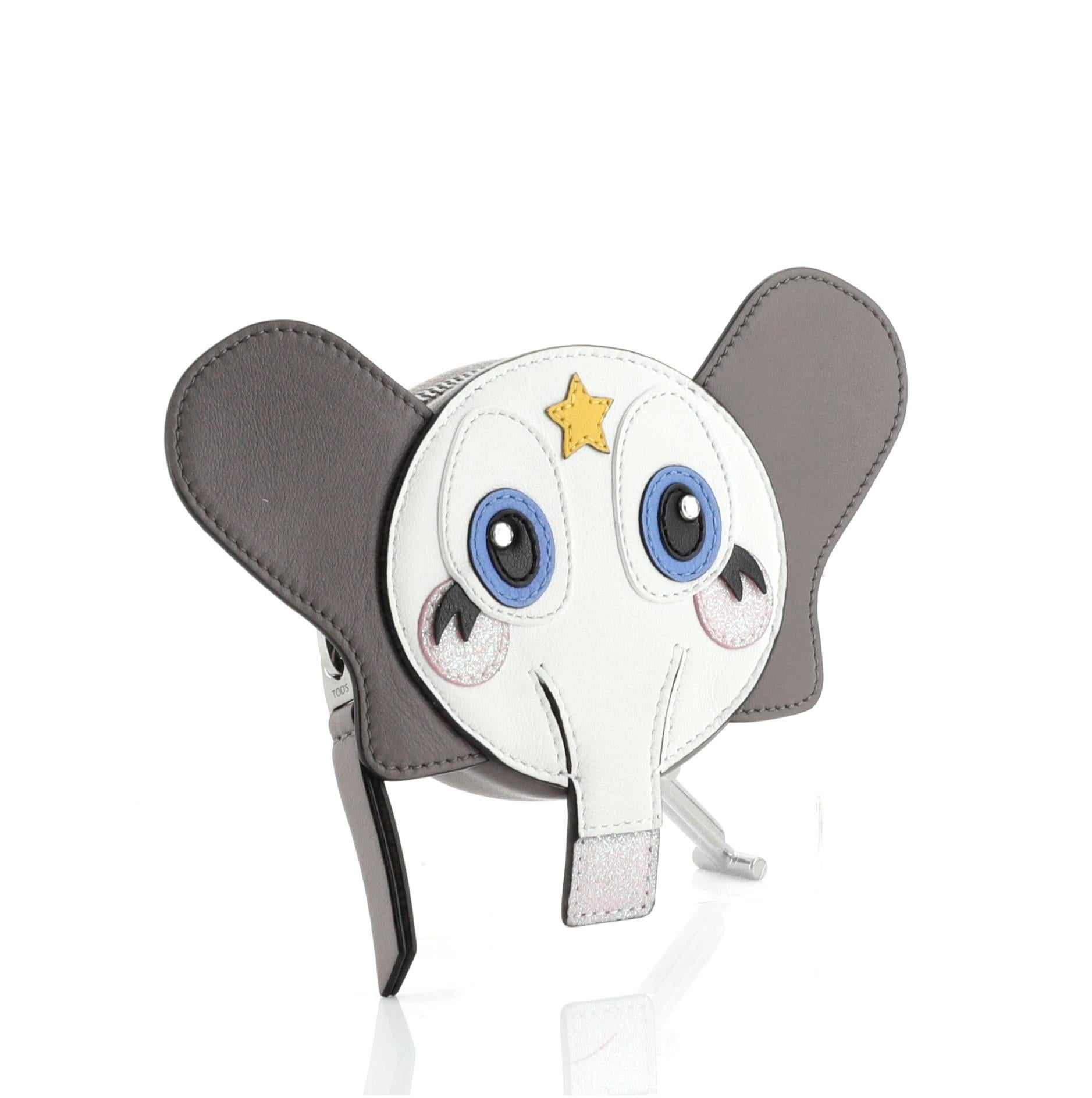 Tod's Circus Elephant Pouch Leather
Gray Multicolor Leather

Condition Details: Light wear in interior, scratches on hardware.

49874MSC

Height 3