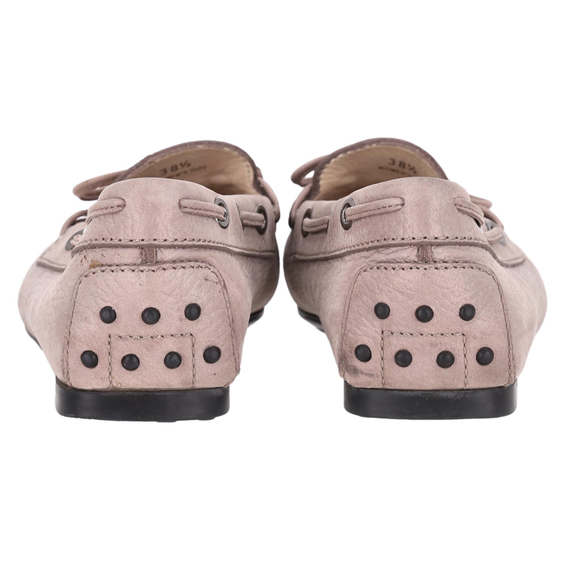 Tod's City Gommino Mocassins en daim Bon état - En vente à London, GB