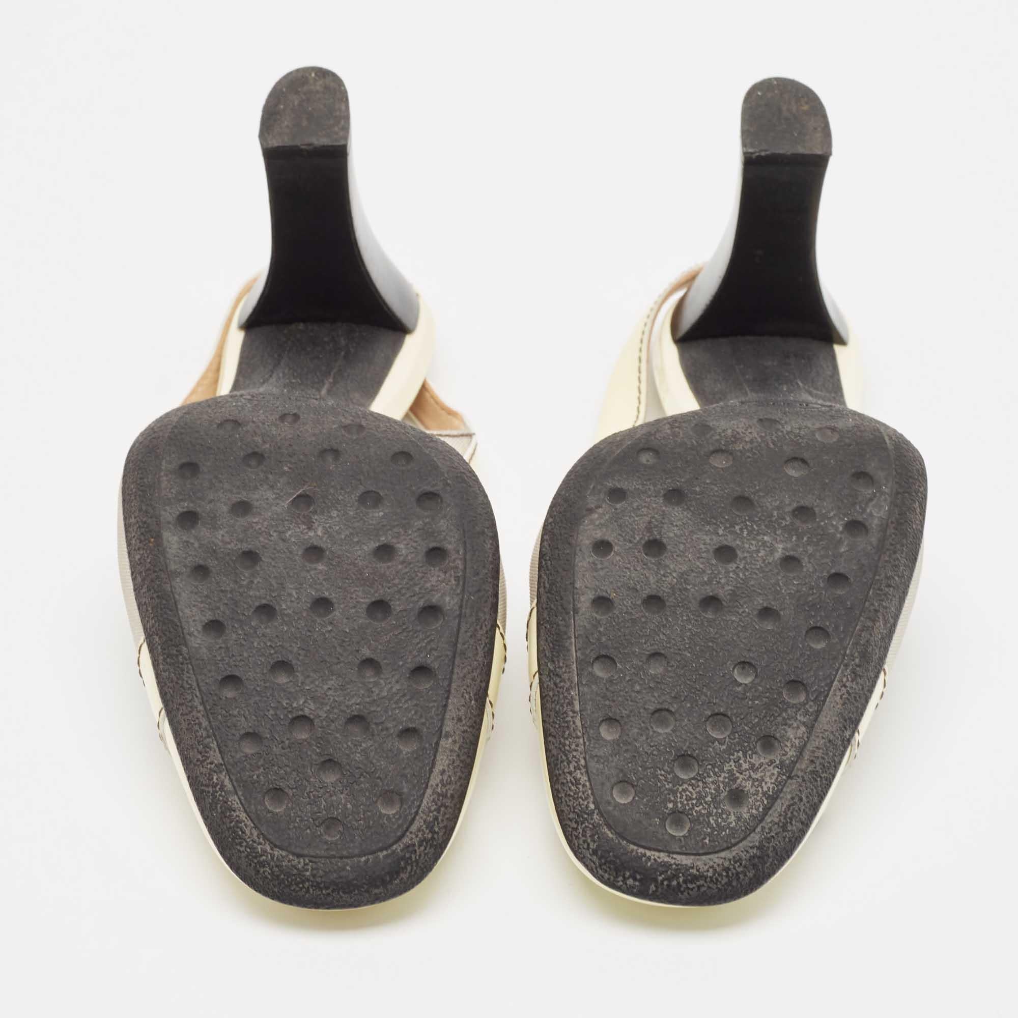 Tod's Cremefarbene Slingback-Pumps aus Lackleder und Stoff mit Schleife Größe 39 im Angebot 1