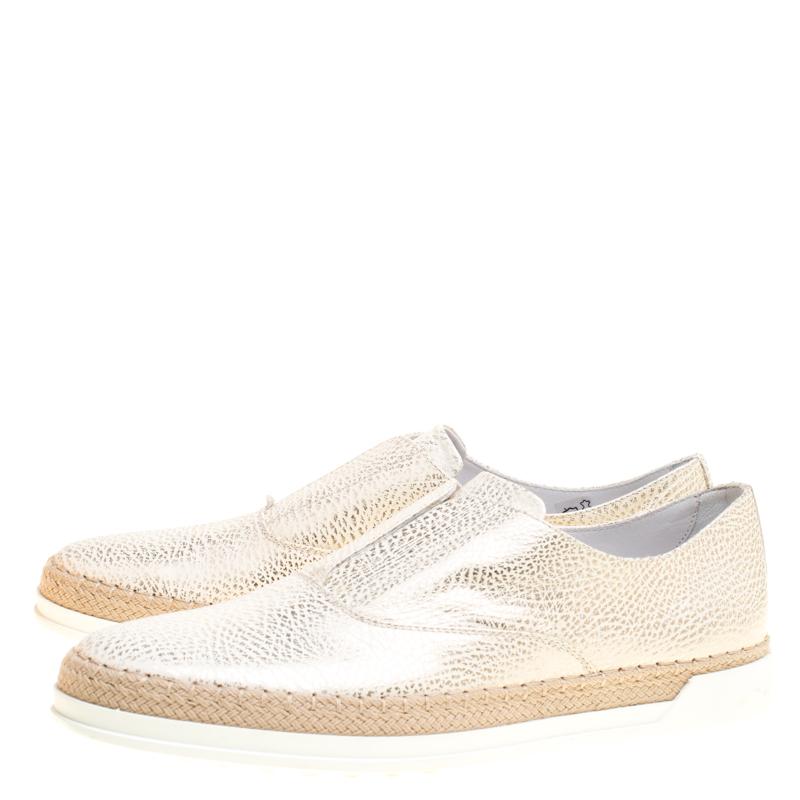 Tod's Cream Textured Leather Francesina Espadrille Slip On Sneakers Size 39.5 im Zustand „Neu“ in Dubai, Al Qouz 2