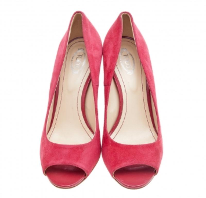 Women's Tod's Crimson Red Suede Peep Toe Wedge Pumps Size 40 For Sale