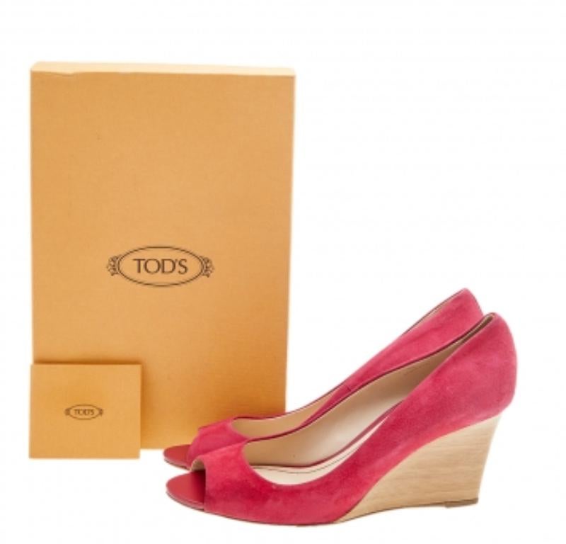 Tod's Crimson Red Suede Peep Toe Wedge Pumps Size 40 For Sale 5