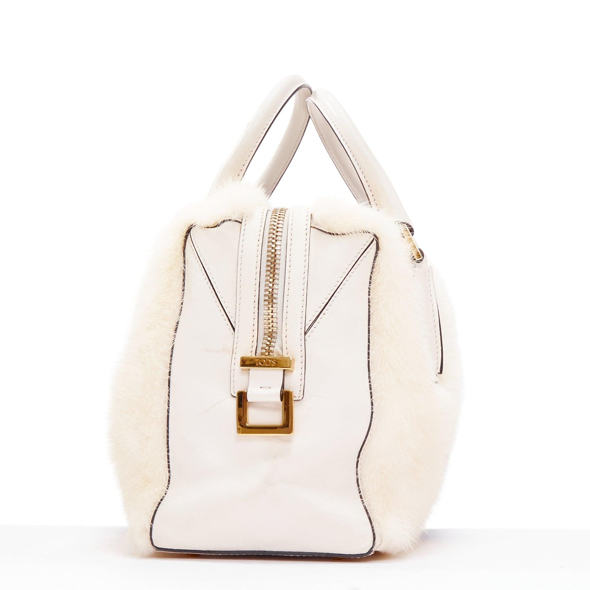 TOD'S D Cube Bauletto cream blue fur white leather GHW bowler bag In Good Condition For Sale In Hong Kong, NT