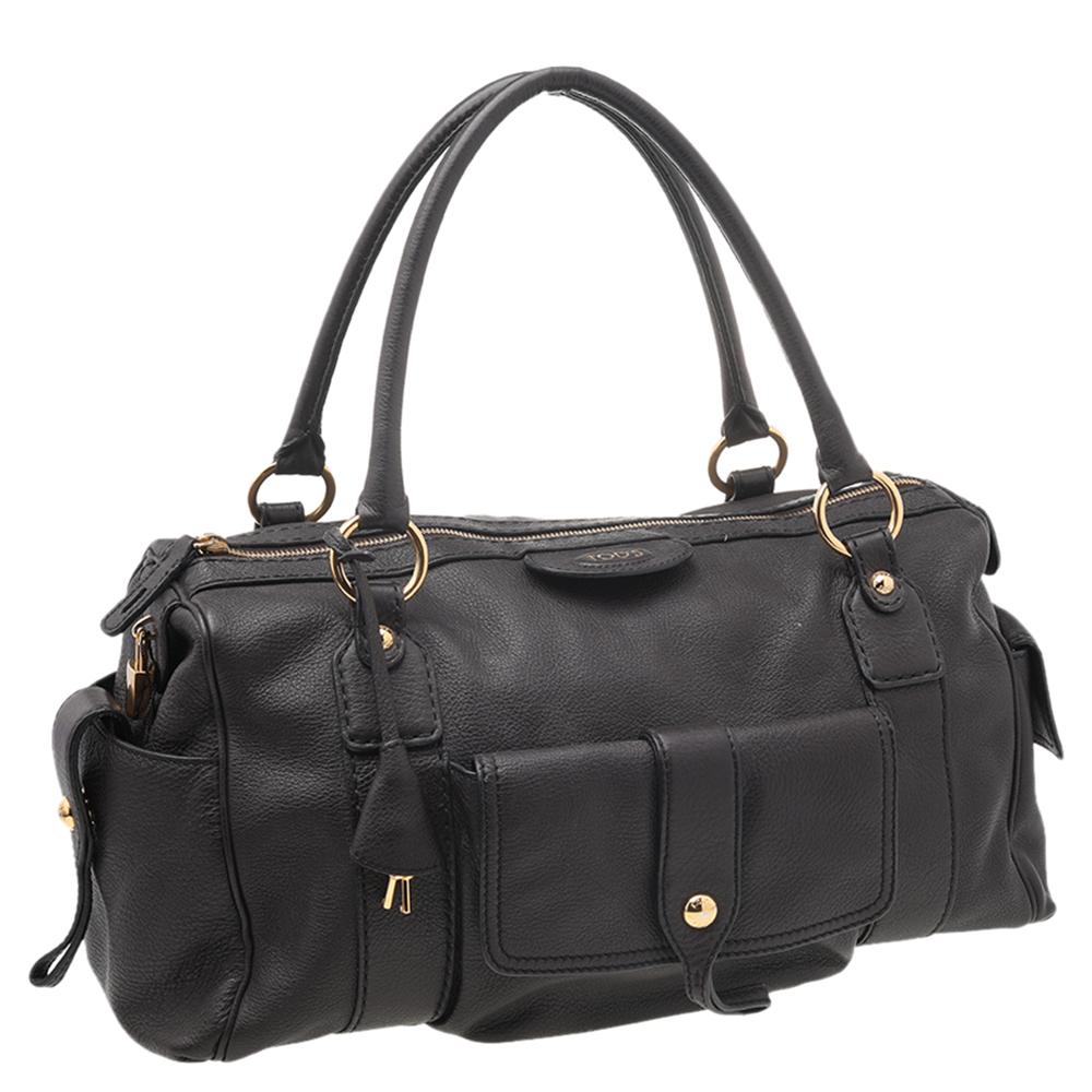 Tod's Dark Brown Leather Shoulder Bag In Good Condition In Dubai, Al Qouz 2