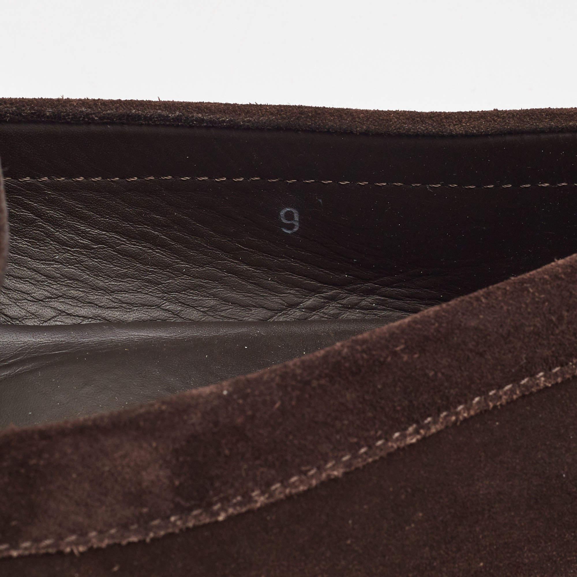 Tod's - Mocassins en daim marron foncé Taille 43 en vente 3