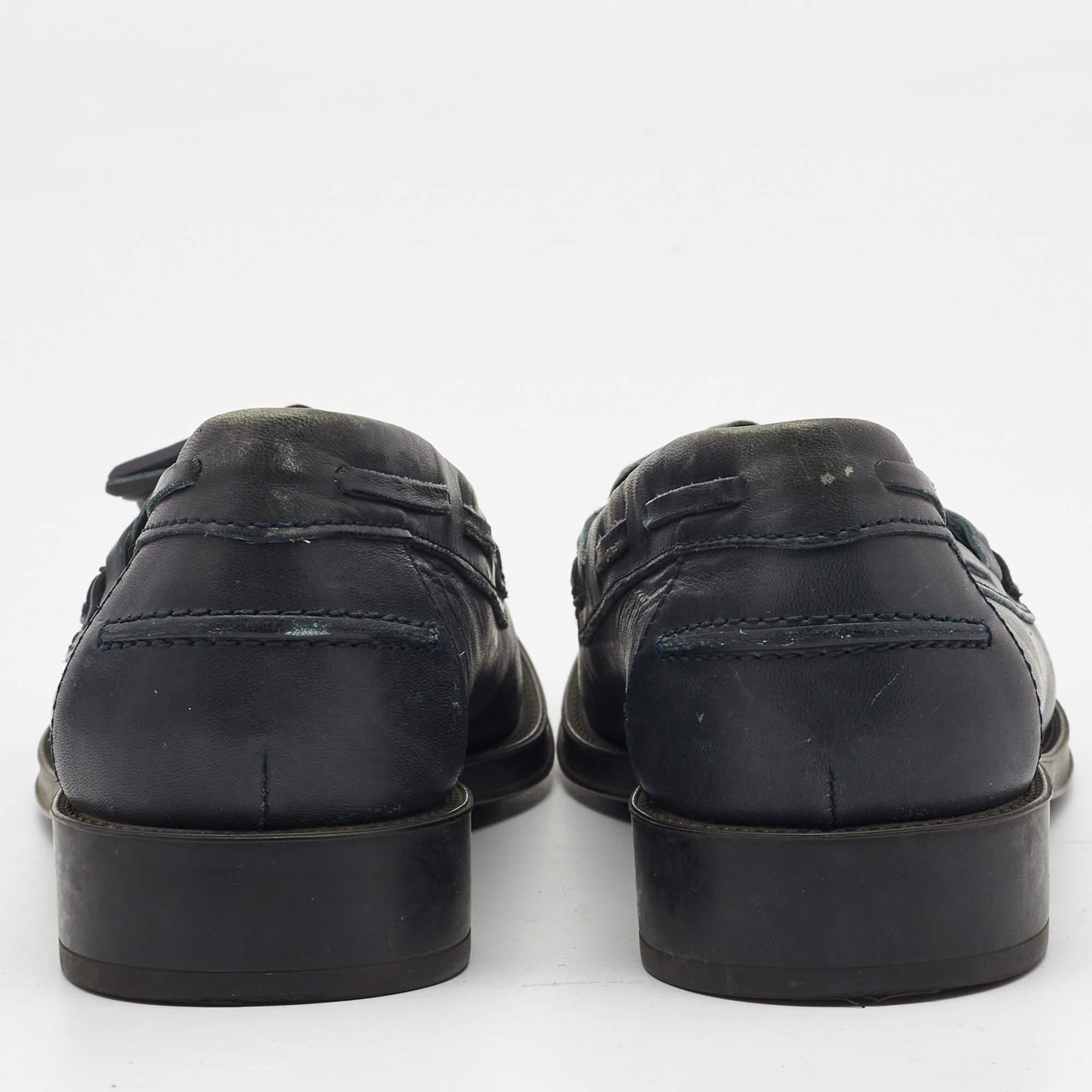 Women's Tod's Dark Grey Leather Tassel Bow Fringe Detail Loafers Size 37.5 For Sale