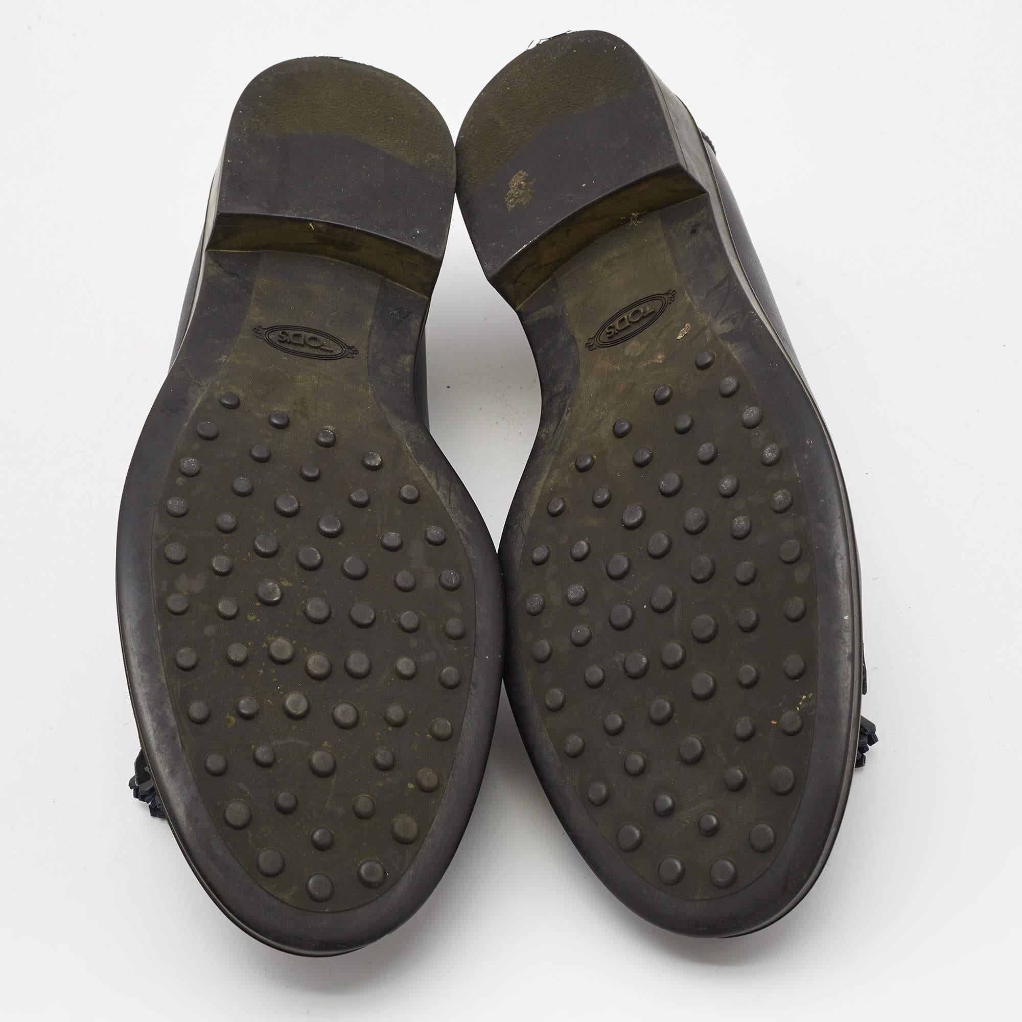 Tod's Dark Grey Leather Tassel Bow Fringe Detail Loafers Size 37.5 For Sale 1