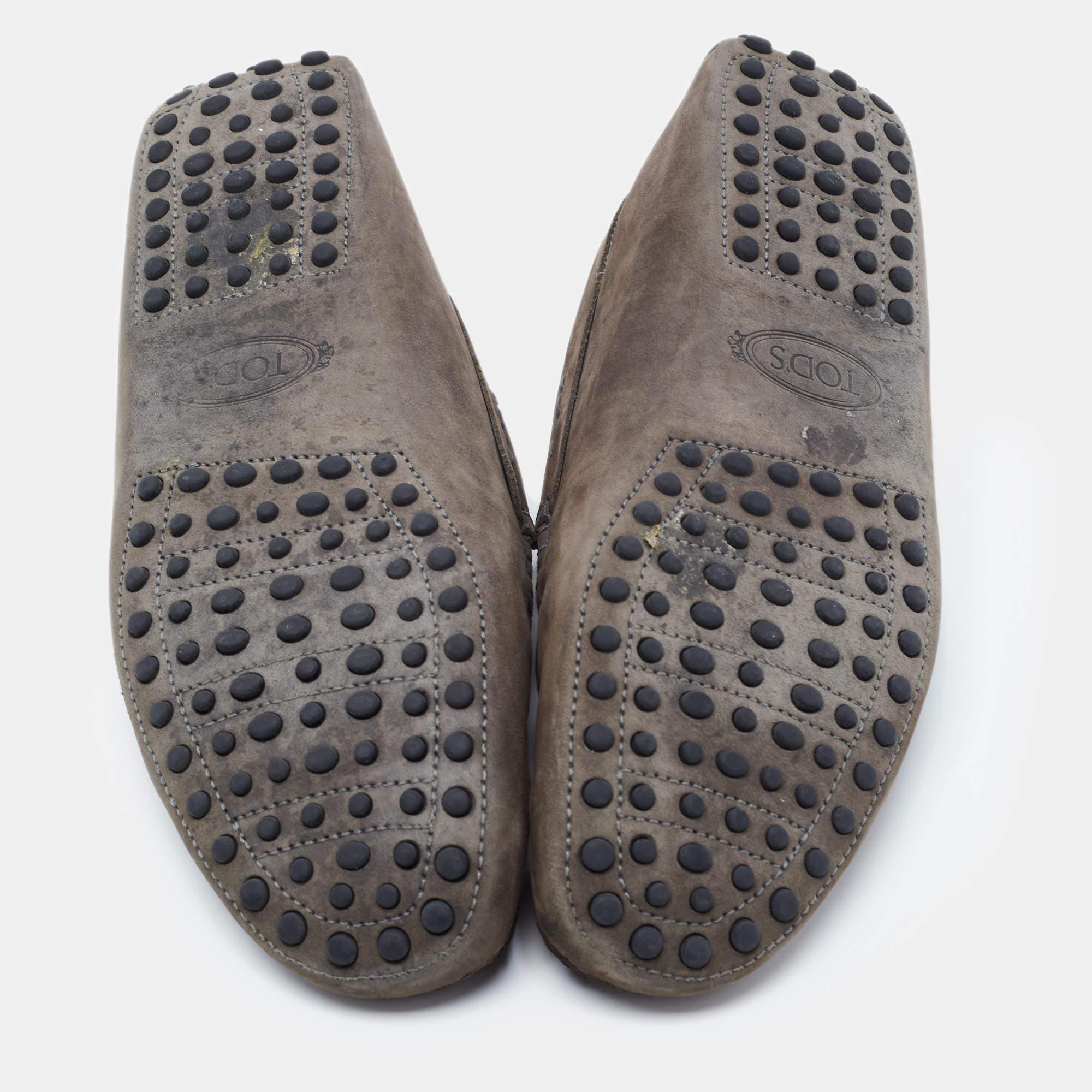 Tod's Dark Grey Nubuck Leather Gommini Loafers Size 42 For Sale 1