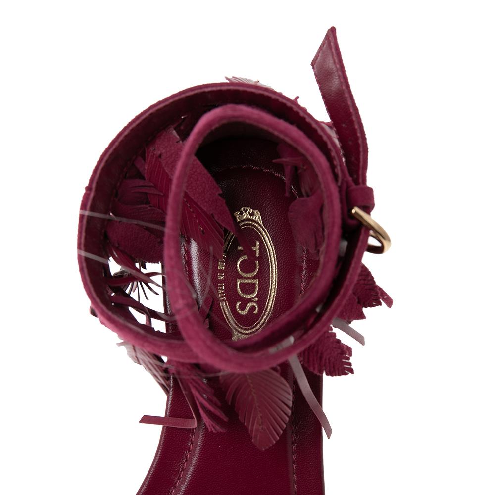 Women's Tod's Deep Magenta Suede Leaves Fringe Ankle-Strap Flat Sandals Size 38.5