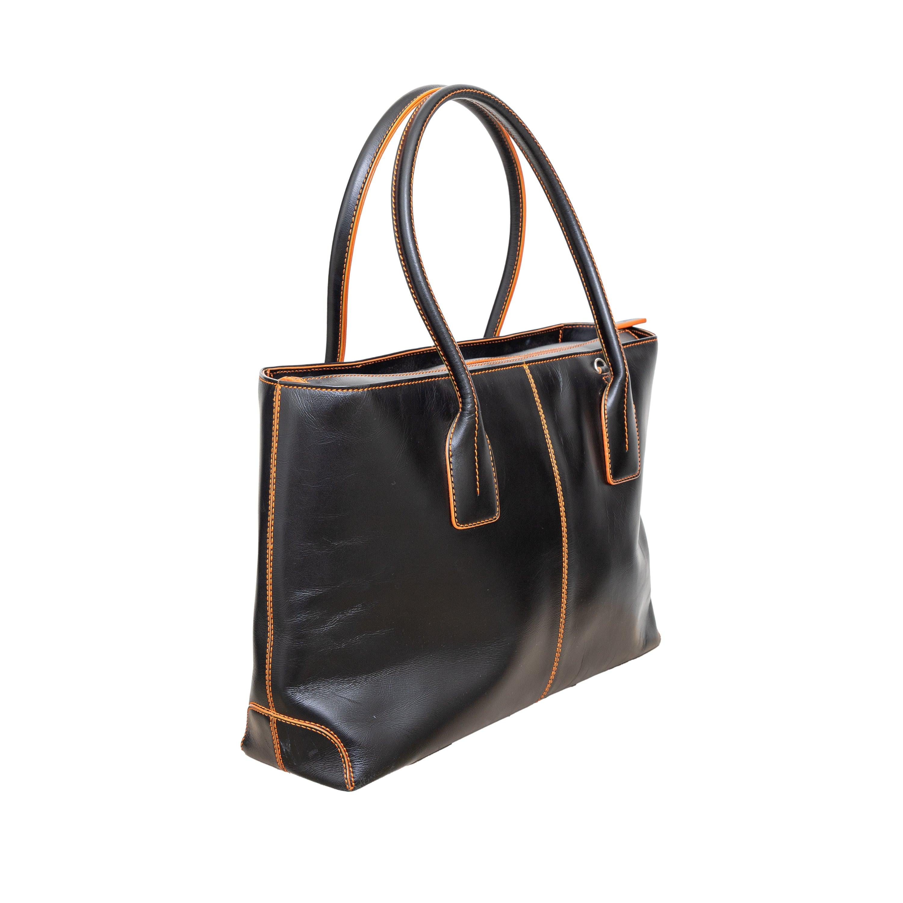 Tod's Di Bag in Leather - '20s In Good Condition For Sale In Milano, IT