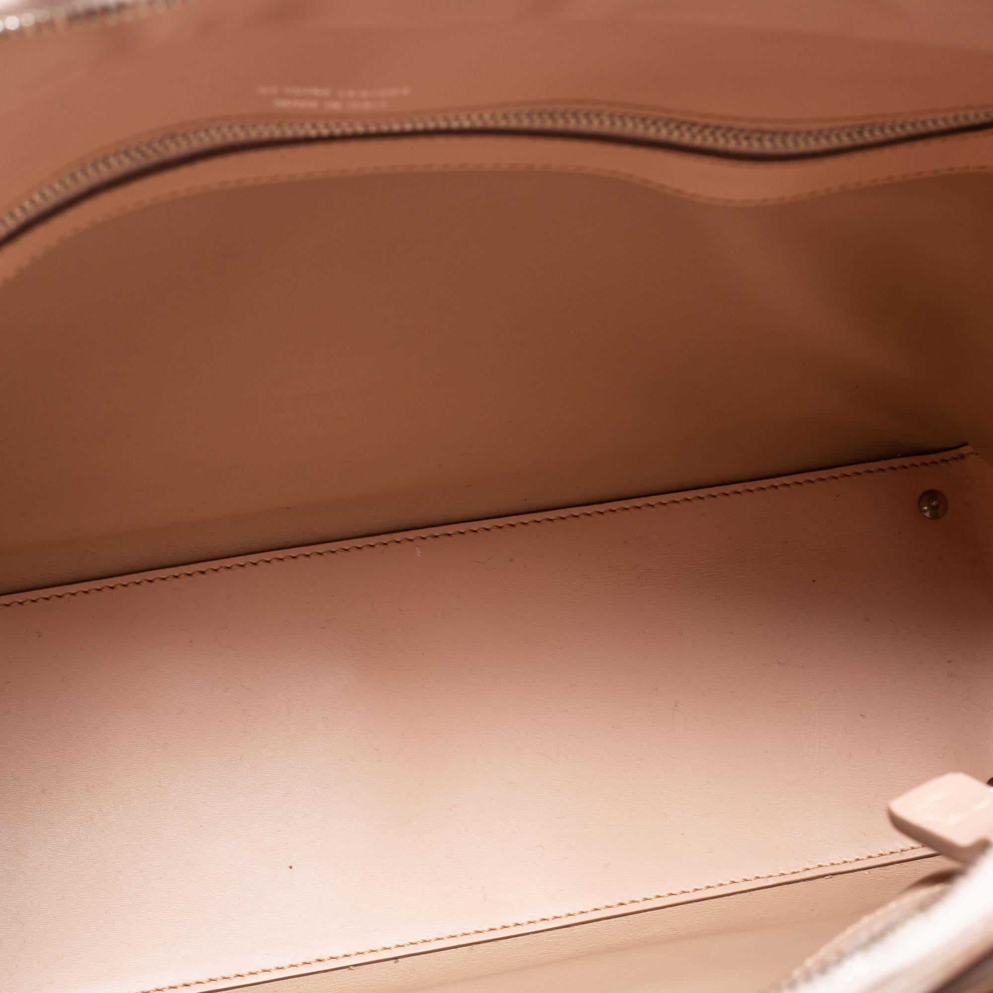 Tod's Dusty Pink Leather Classic D-Bag Tote In Excellent Condition In Dubai, Al Qouz 2