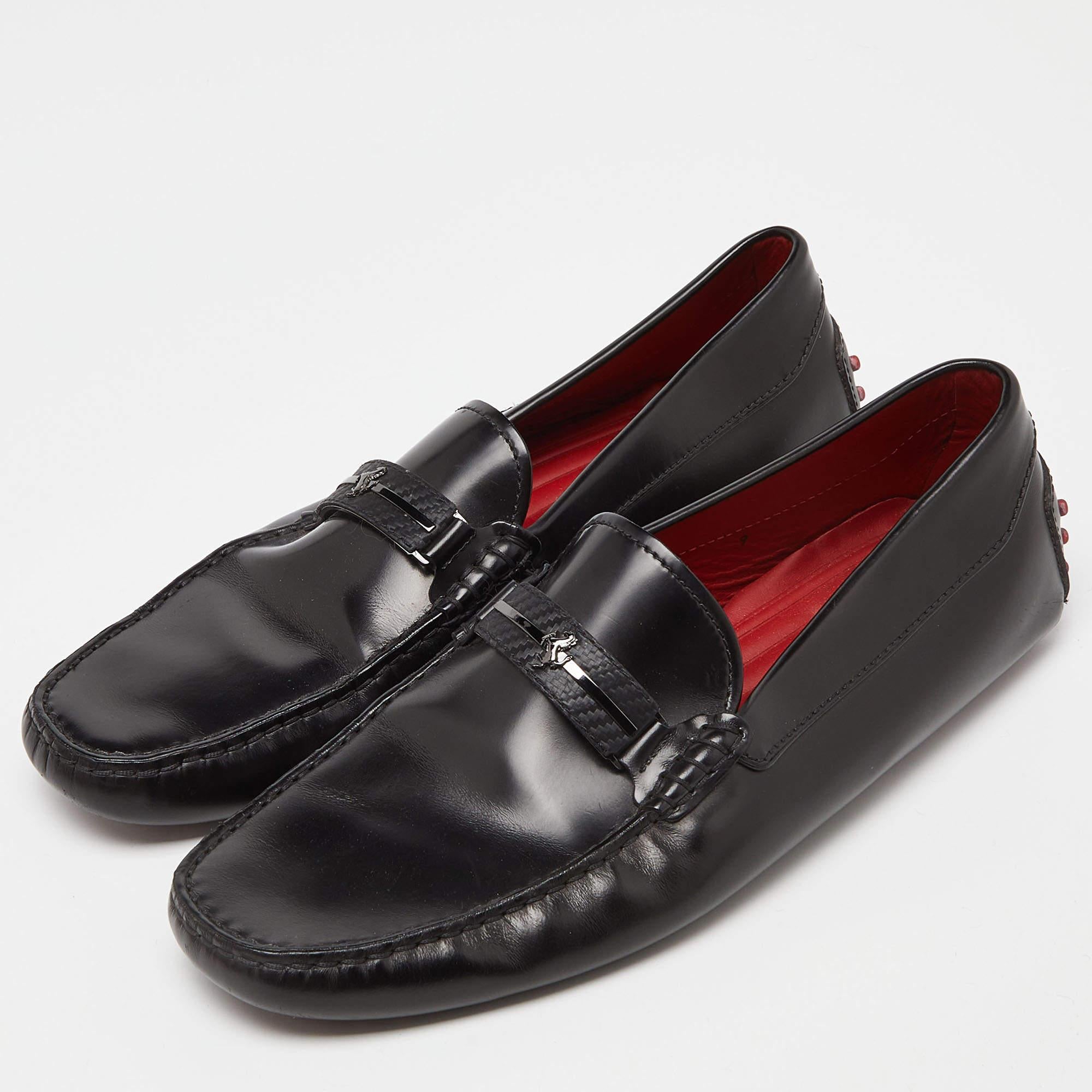 Practical fashionable and durable—these Tods for Ferrari loafers are carefully built to be fine companions to your everyday style. They come made using the best materials to be a prized buy.
