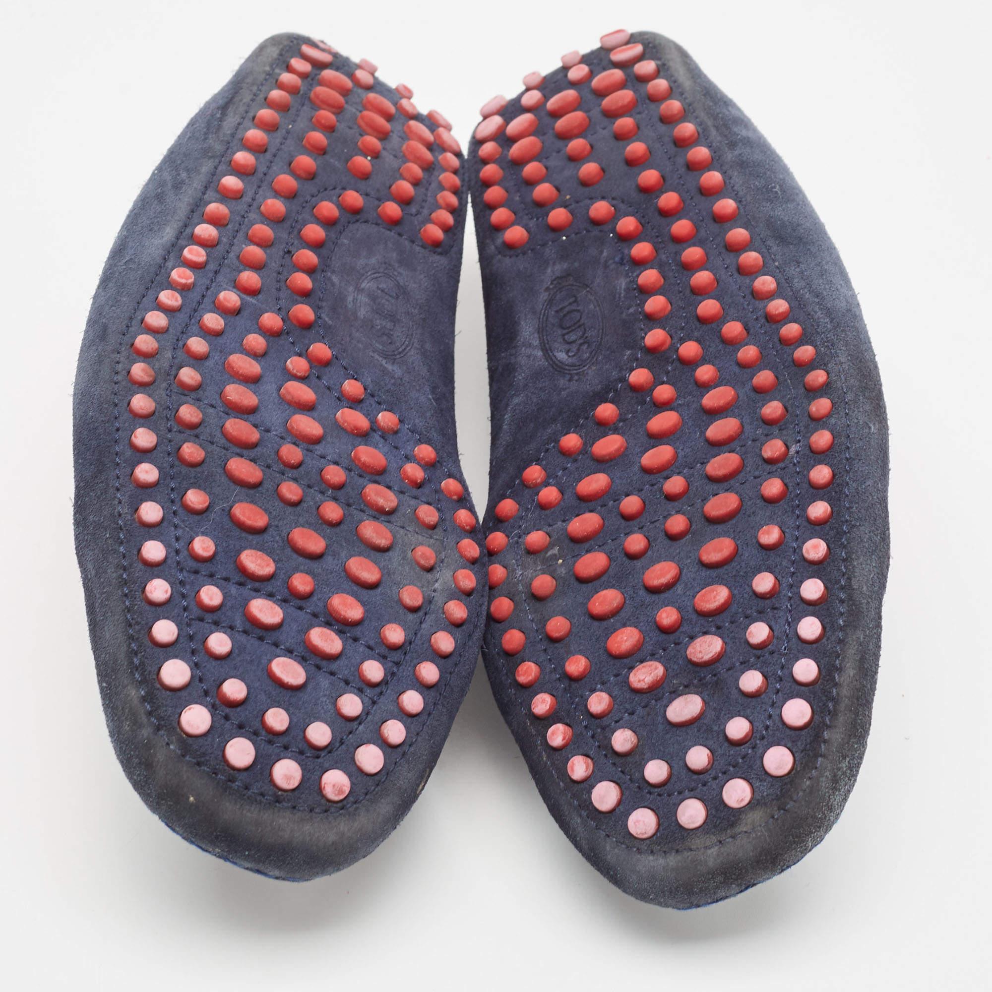 Tod's for Ferrari Navy Blue Suede Slip On Loafers Size 40.5 For Sale 1