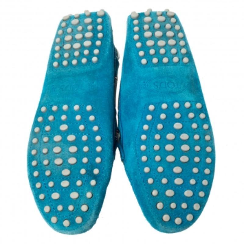 Donna Mocassini con fiocco in pelle scamosciata blu verde acqua di Tod's For Ferrari Taglia 35,5 in vendita