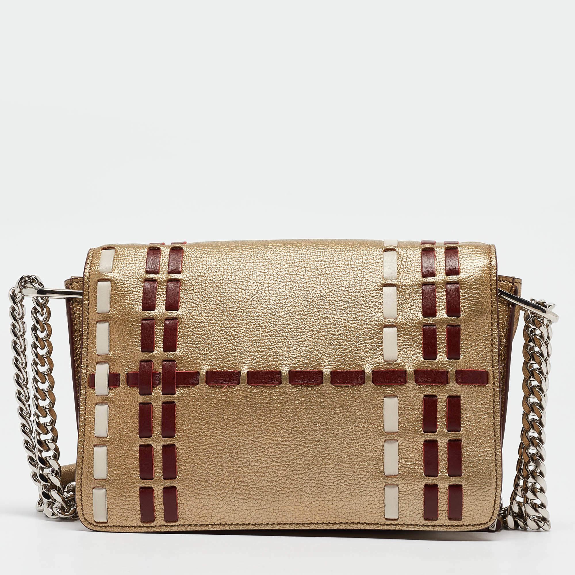Tod's Gold Leather Mini Double T Shoulder Bag In Fair Condition For Sale In Dubai, Al Qouz 2