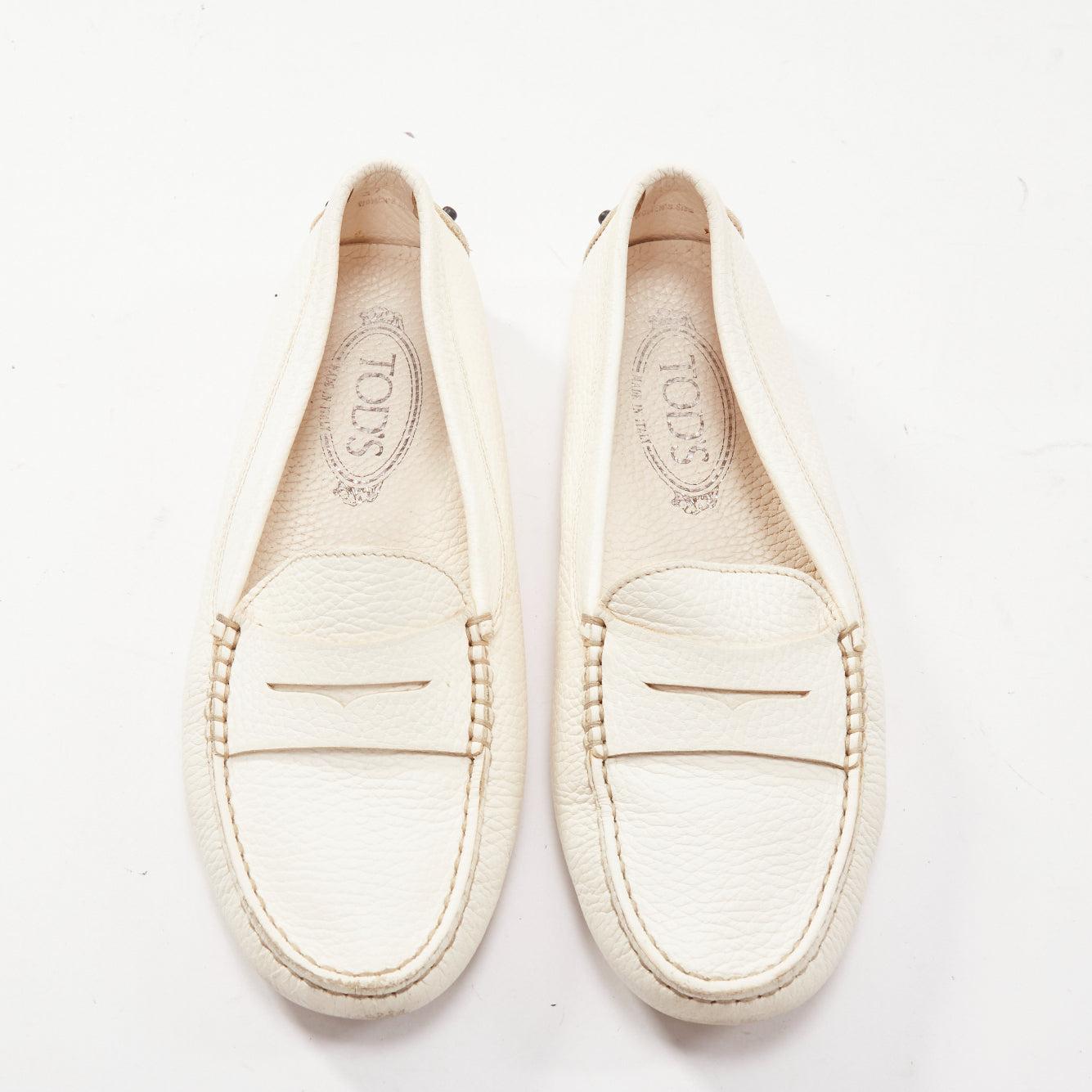 White TOD'S Gommino cream textured leather black rubber studs driver shoes EU37 For Sale