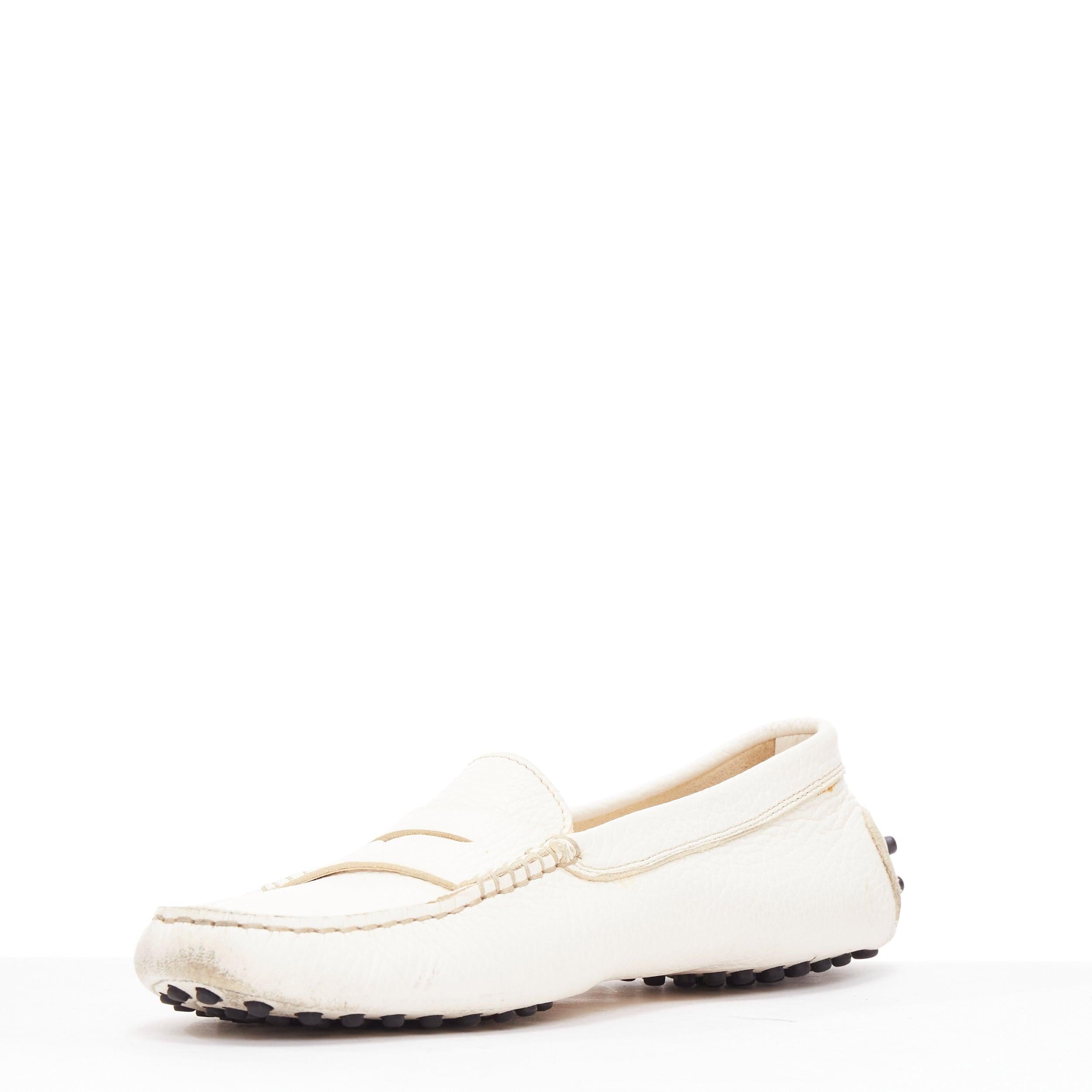 TOD'S Gommino cream textured leather black rubber studs driver shoes EU37 In Fair Condition For Sale In Hong Kong, NT