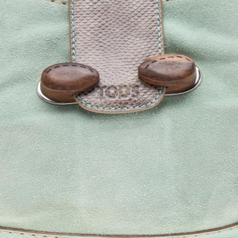 Tod's Hobo aus grünem/grauem Wildleder und Eidechse im Angebot 2