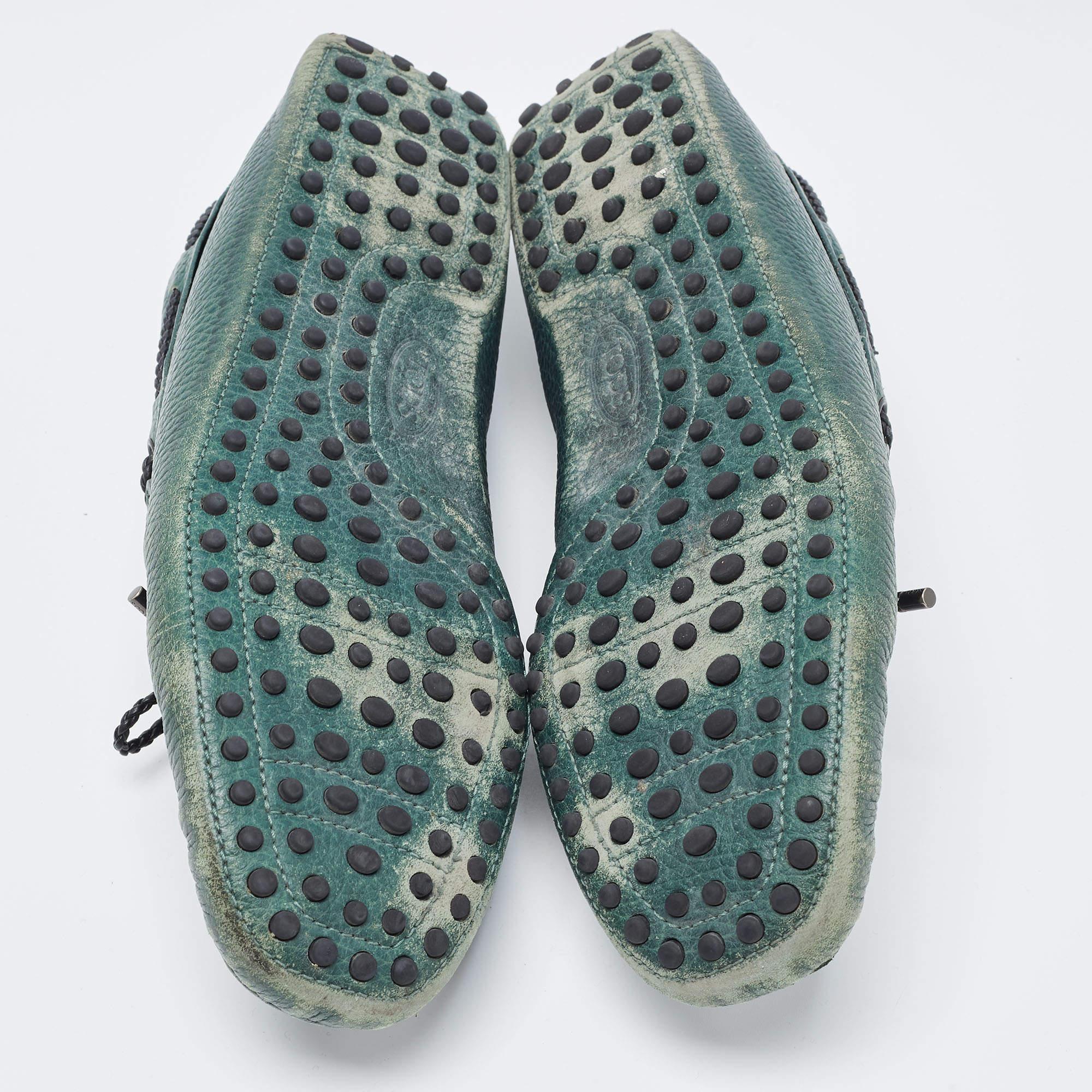 Tod's Green Leather Bow Loafers Size 42.5 For Sale 1