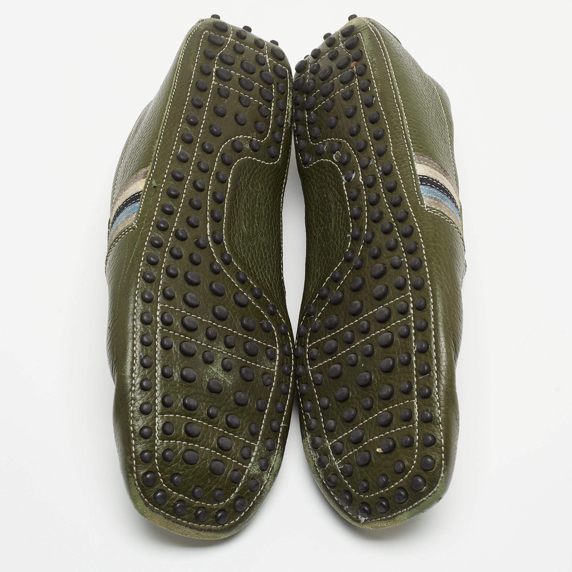 Tod's Green Leather Slip On Loafers Size 43 For Sale 1