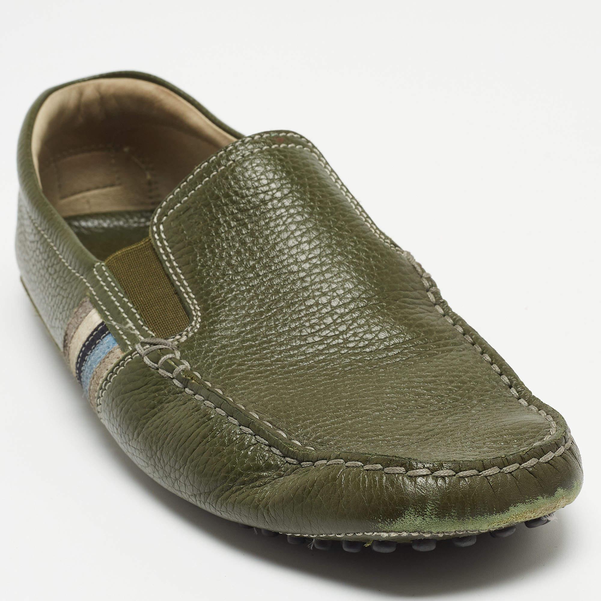 Tod's Green Leather Slip On Loafers Size 43 For Sale 2