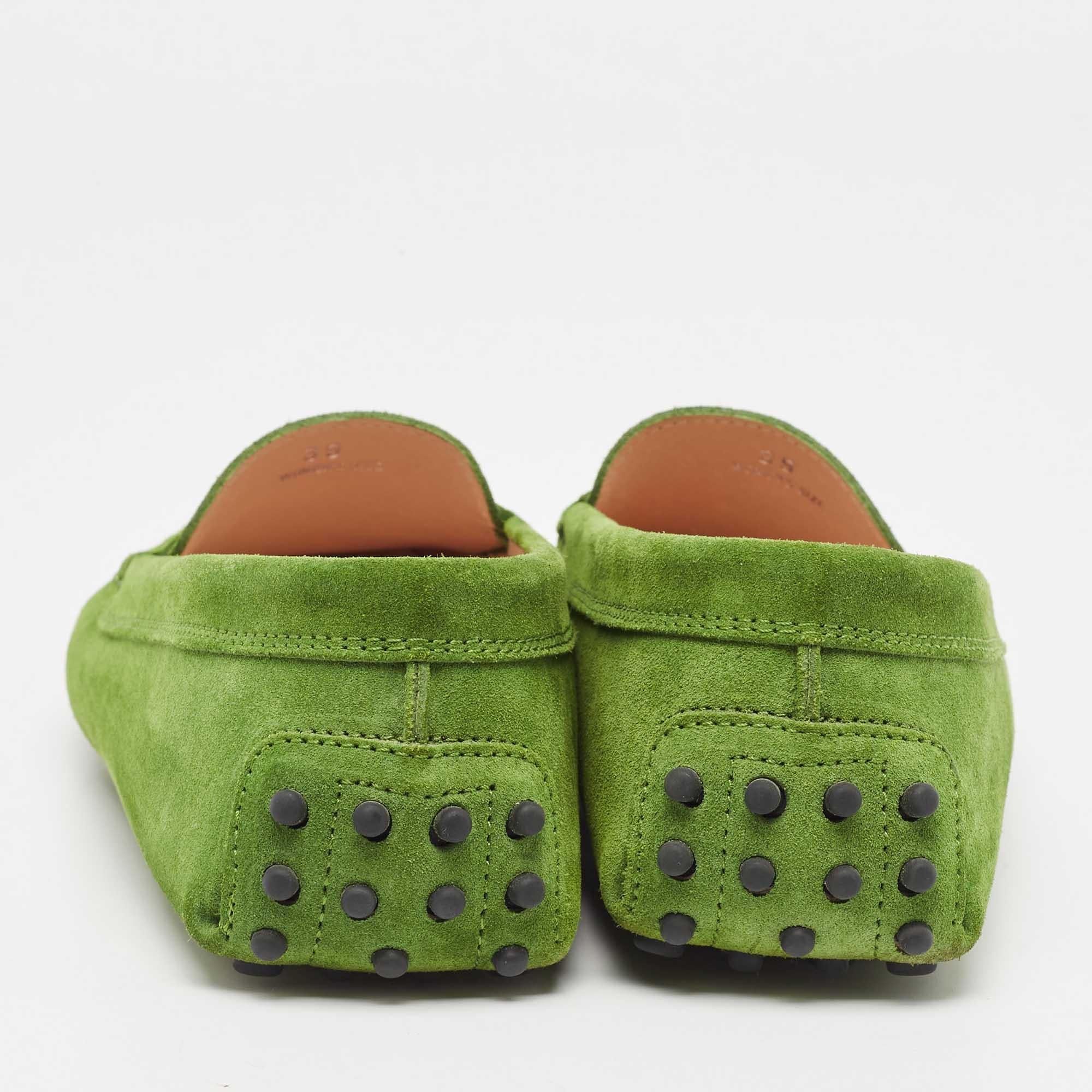 Tod's Green Suede Penny Loafers Size 39 For Sale 1