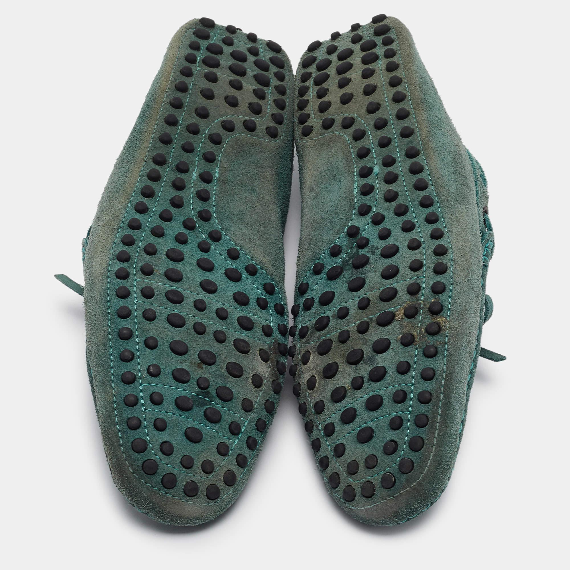 Tod's Green Suede Slip On Loafers Size 42.5 For Sale 1