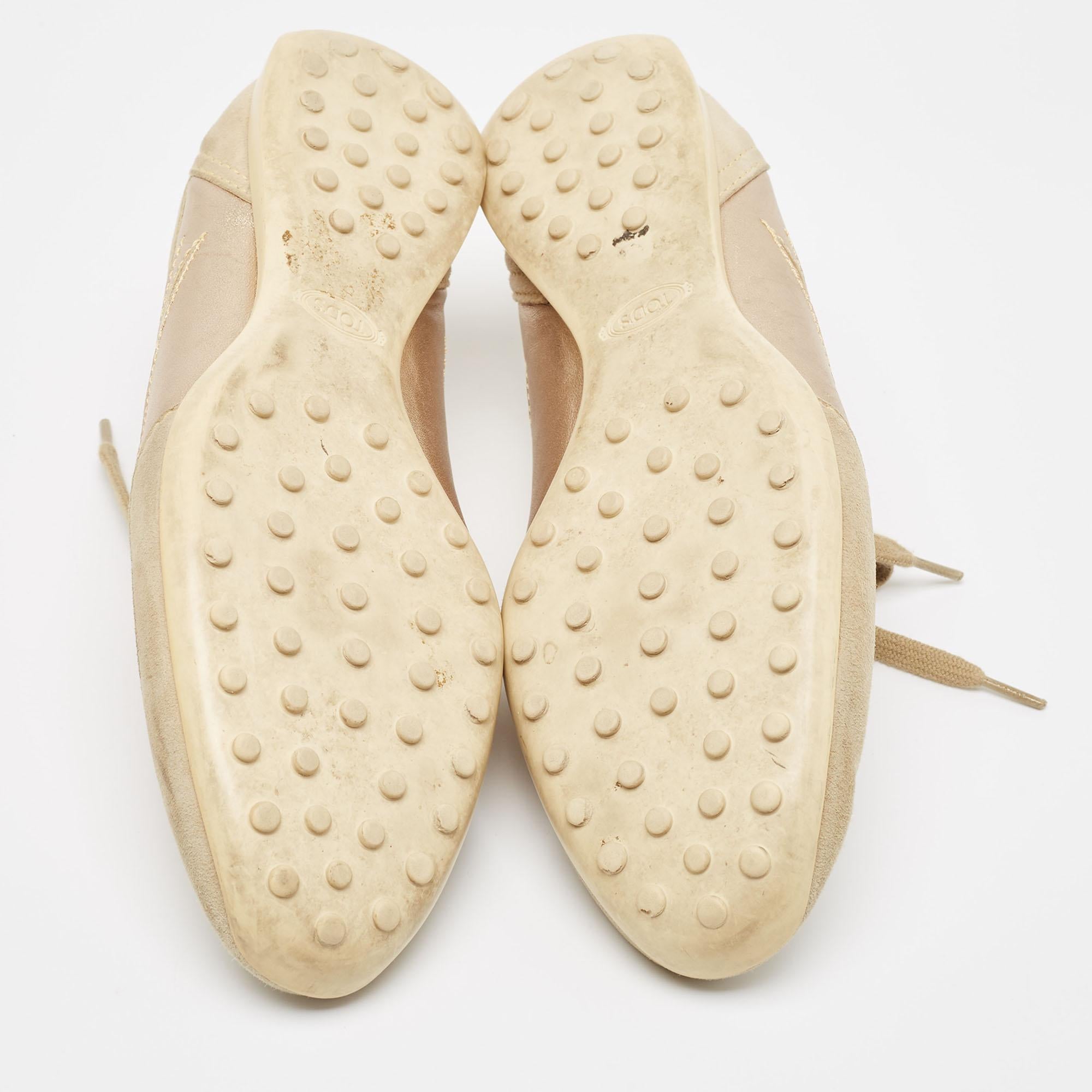 Tod's Grey/Beige Suede and Leather Low Top Sneakers Size 37.5 For Sale 2