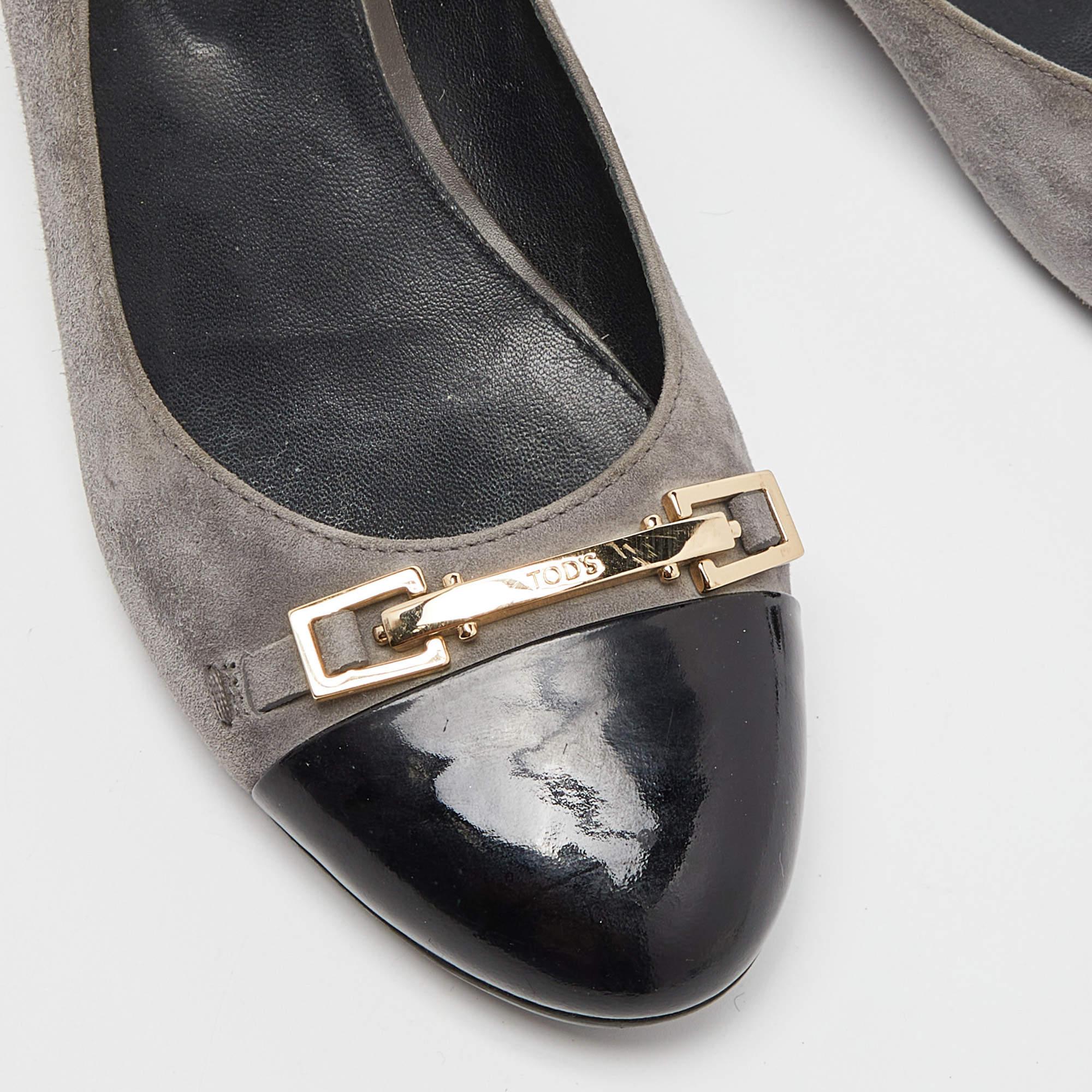 Ballerine Tod's grigio/nero in pelle scamosciata e vernice con dettaglio fibbia misura 36,5 in vendita 2