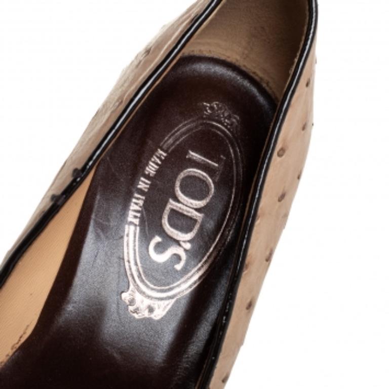 Women's Tod's Grey/Brown Ostrich Leather And Patent Leather Loafer Pumps Size 37.5 For Sale
