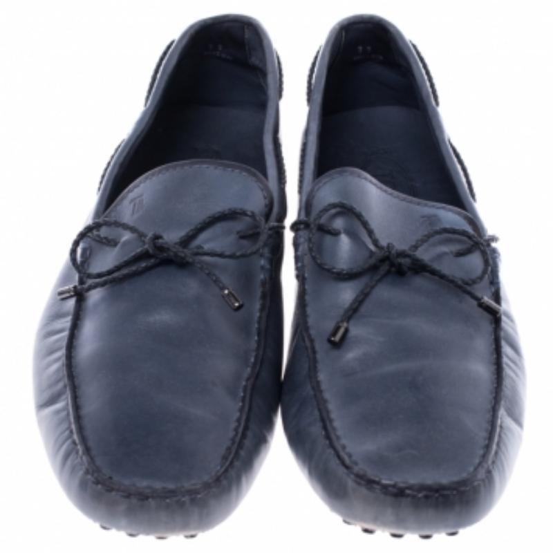 Tod's - Mocassins en cuir gris avec nœud Taille 45.5 en vente 2