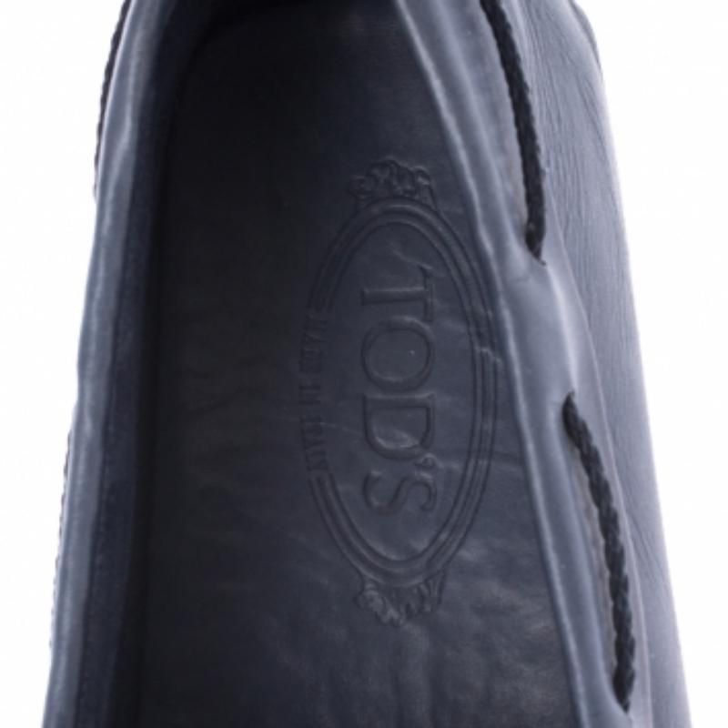 Tod's - Mocassins en cuir gris avec nœud Taille 45.5 en vente 3