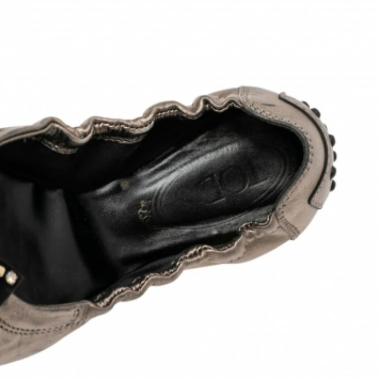 Ballerine Tod's in pelle grigia con fiocco impreziosito da cristalli misura 37,5 in vendita 2