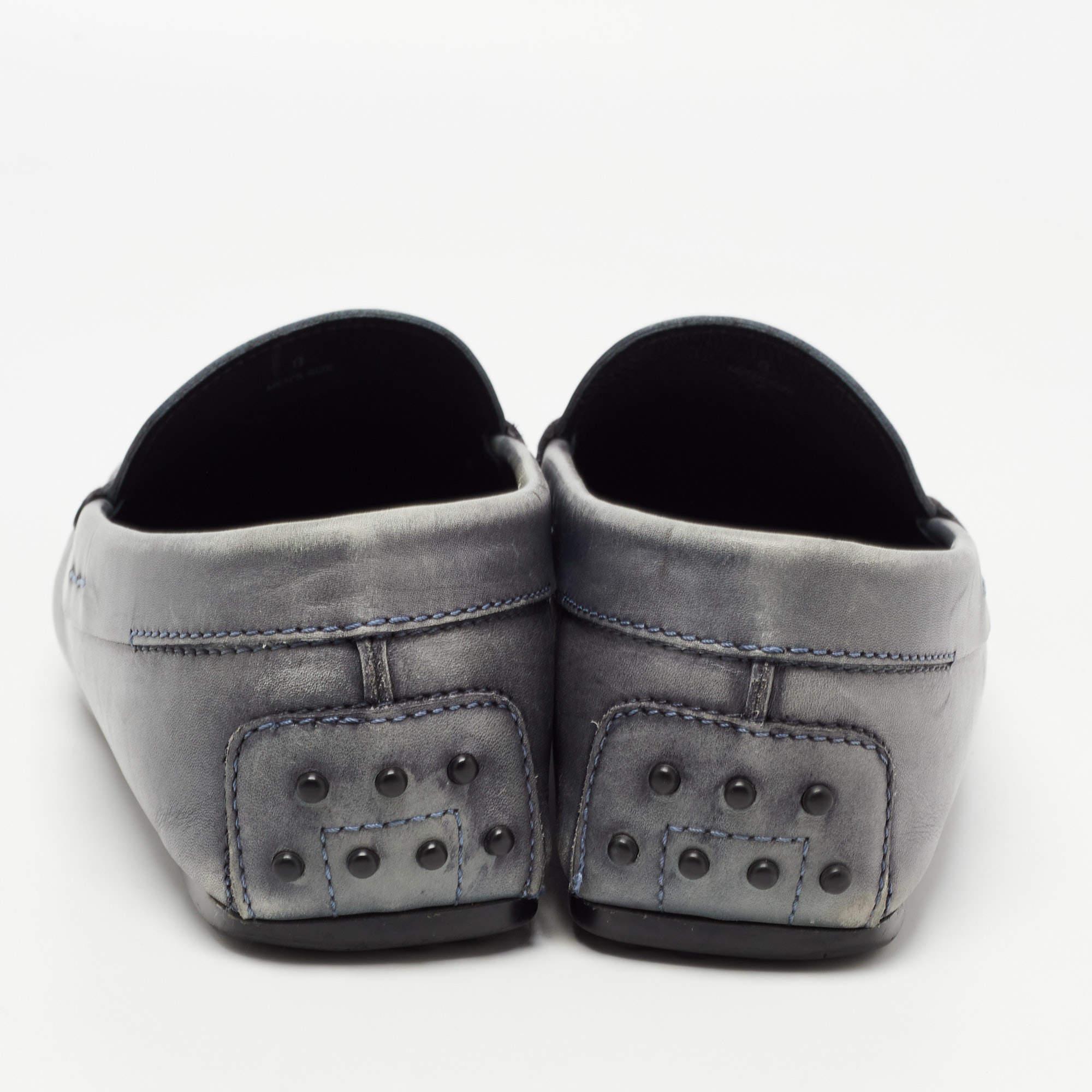 Men's Tod's Grey Leather Penny Loafers Size 42 For Sale