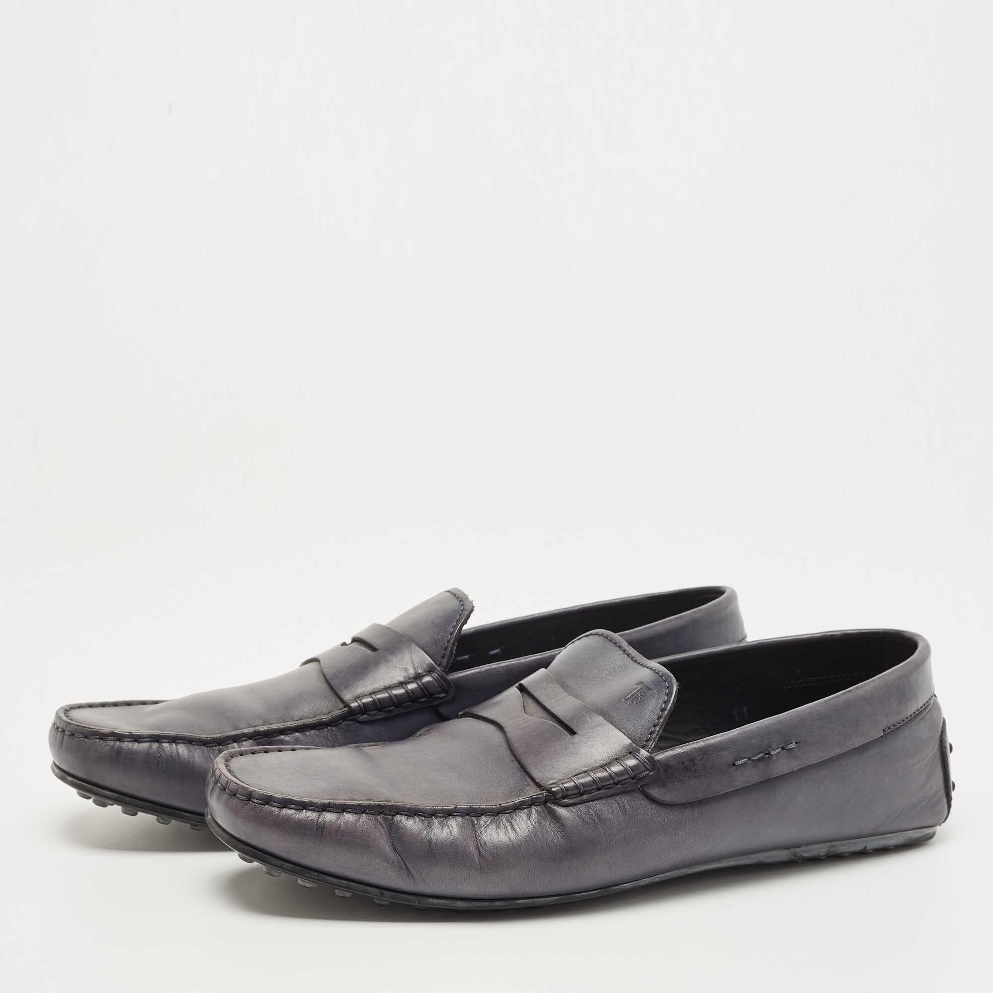 Practical, fashionable, and durable—these designer loafers are carefully built to be fine companions to your everyday style. They come made using the best materials to be a prized buy.
