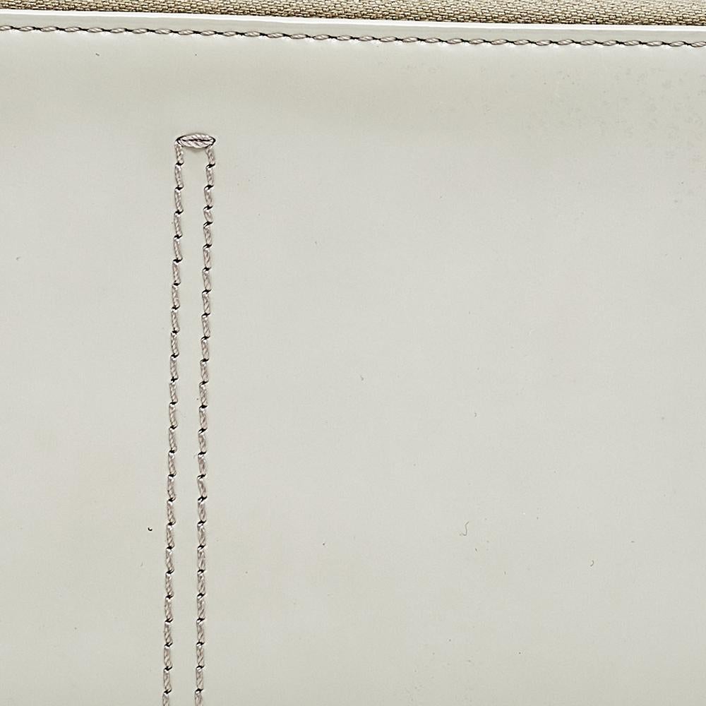 Women's Tod's Grey Leather Zip Around Wallet