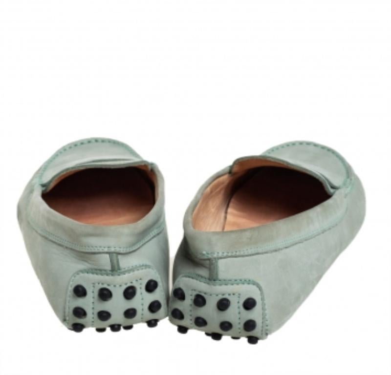 Mocasines Tod's Slip On de piel de nobuck gris talla 37.5 en venta 1