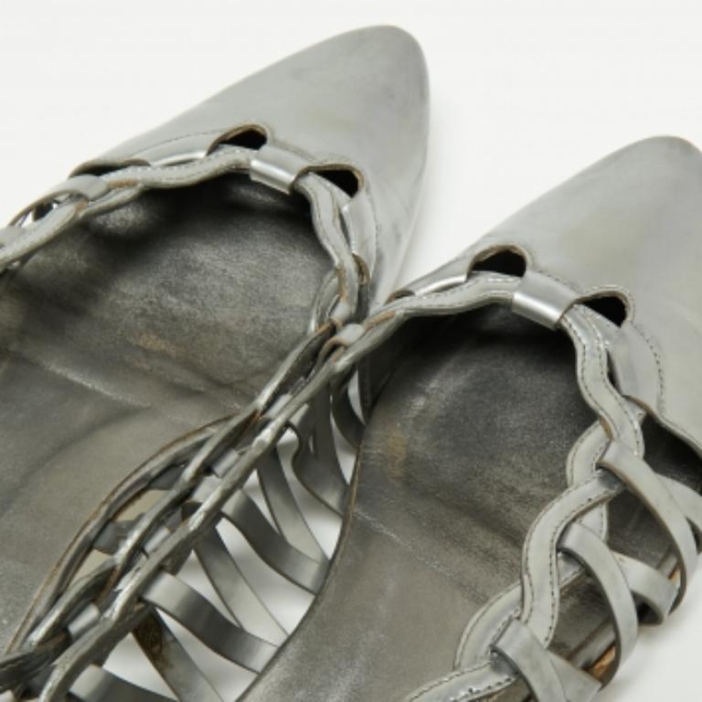 Tod's Graue Ballettschuhe aus Lackleder geflochten, detailliert spitze Zehe, Größe 39,5 im Angebot 4