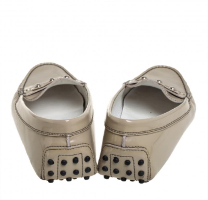 Tod's Grey Patent Leather Slip on Loafers Size 40.5 For Sale 1
