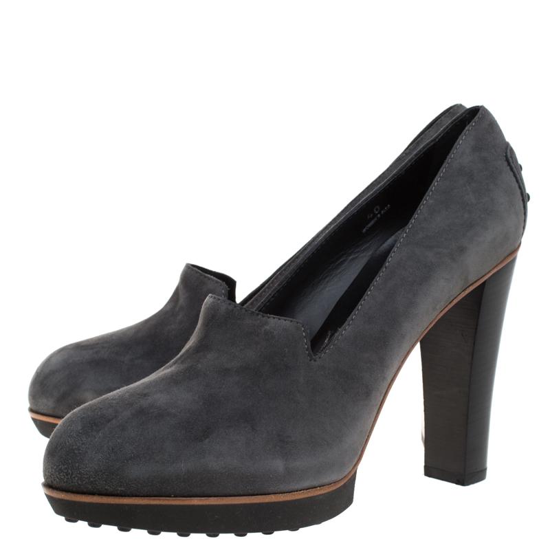 Tod s Grey Suede Leather Block Heel Pumps Size 40 at 1stDibs