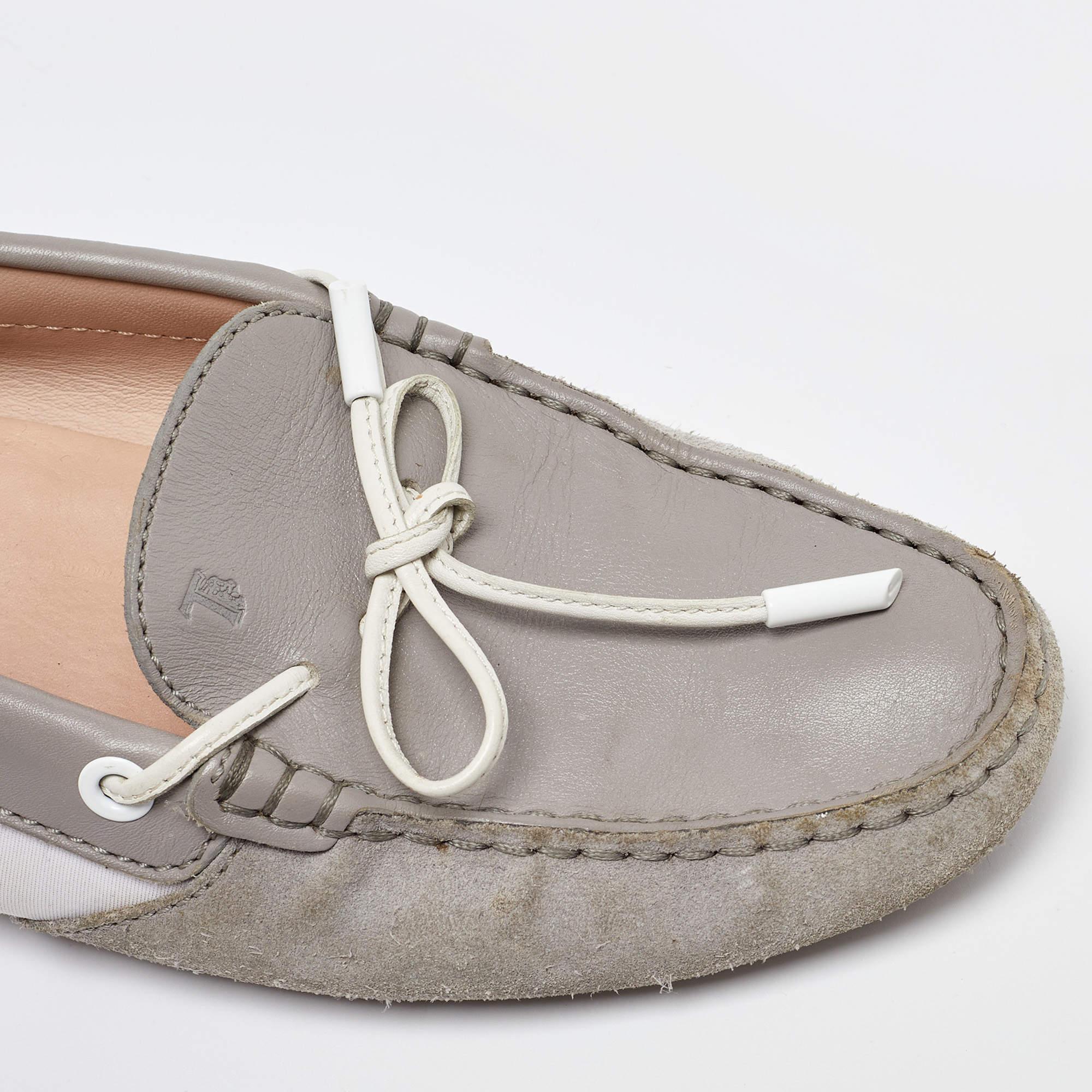 Mocasines Tod's gris/blanco de ante y piel con lazo Slip On talla 38 en venta 2