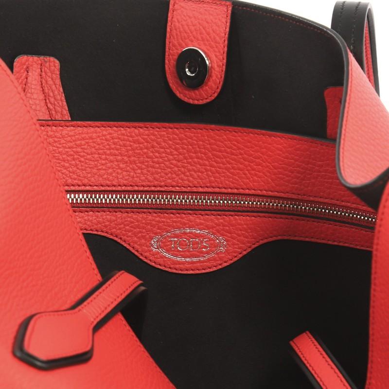 Tod's Joy Tote Leather Large In Good Condition In NY, NY